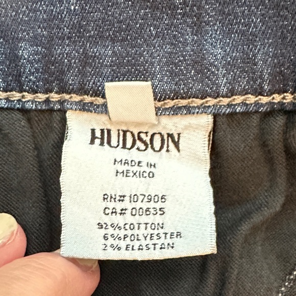 HUDSON Jeans Women's Straight Leg in Indigo, like new! Size 28 - Picture 7 of 8